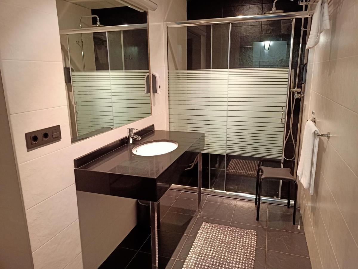 Tresanea Apartamentos Итурен Экстерьер фото