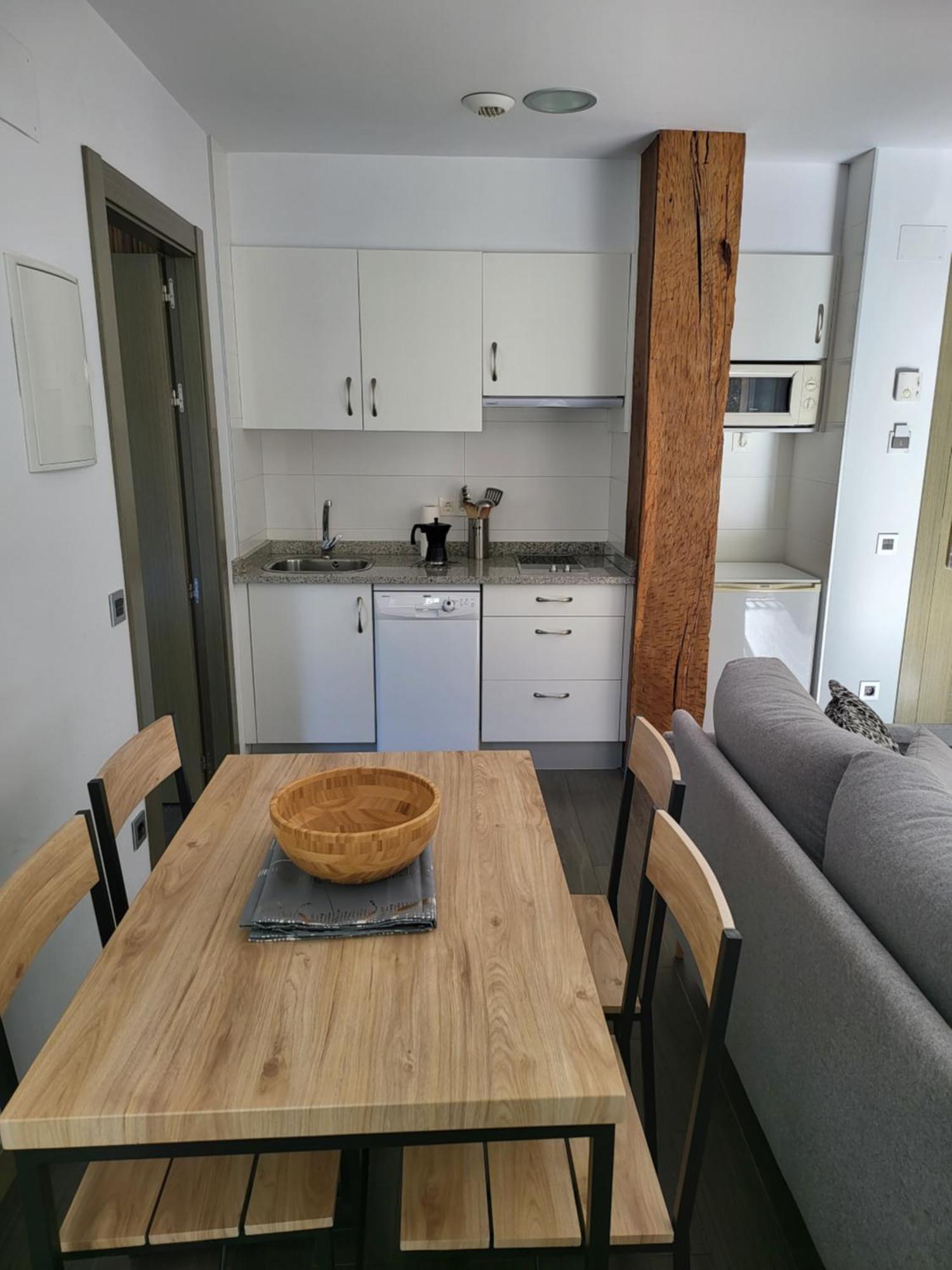 Tresanea Apartamentos Итурен Экстерьер фото