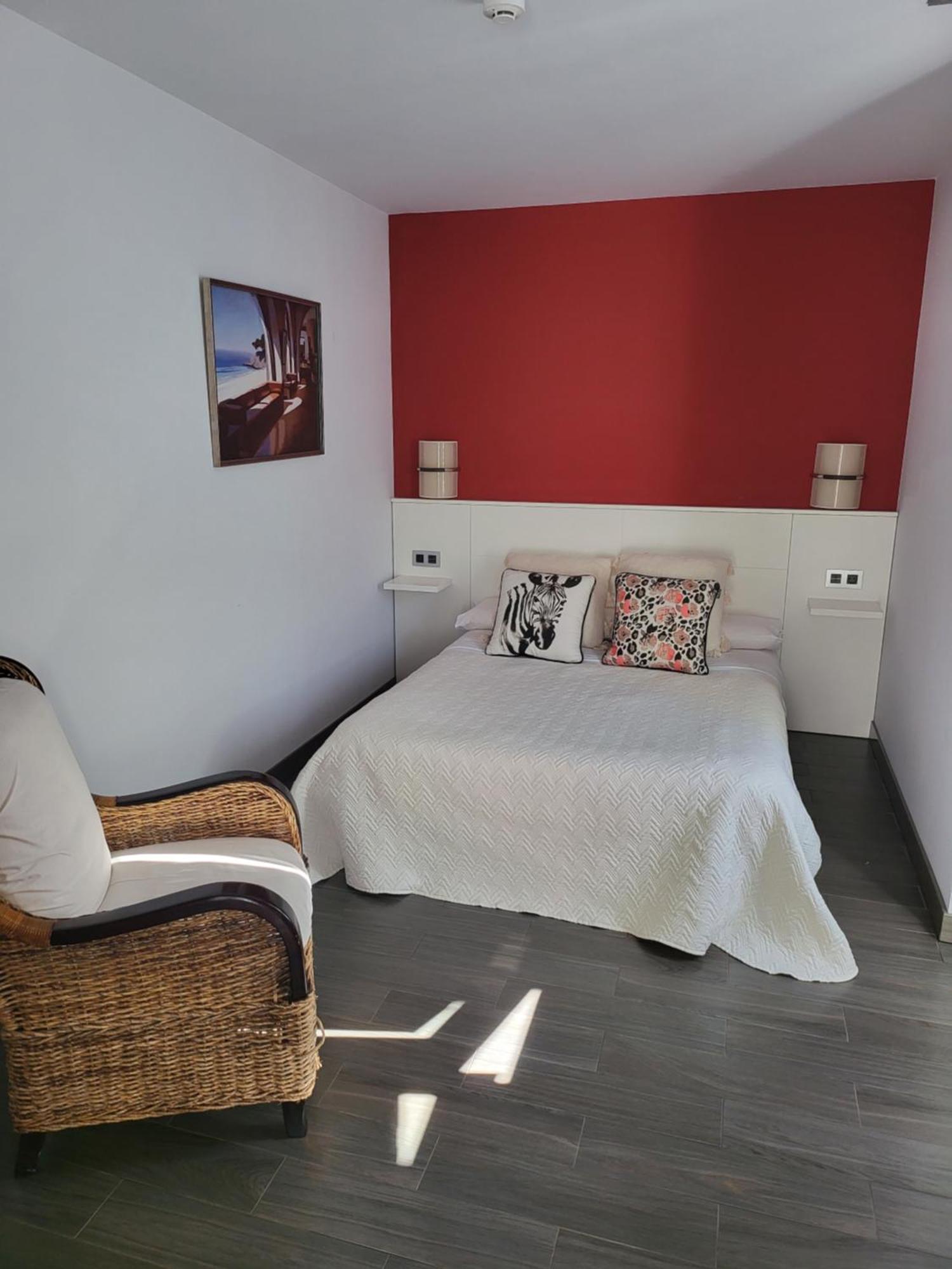 Tresanea Apartamentos Итурен Экстерьер фото